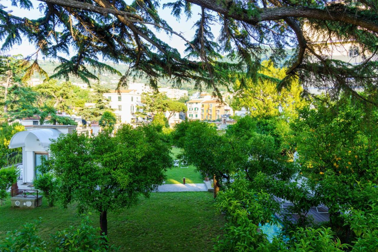 Villa Manning Relais Соренто Екстериор снимка
