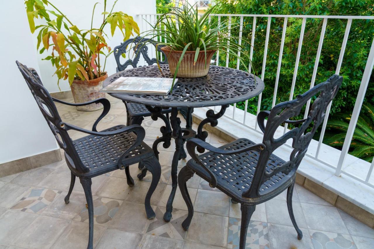 Villa Manning Relais Соренто Екстериор снимка