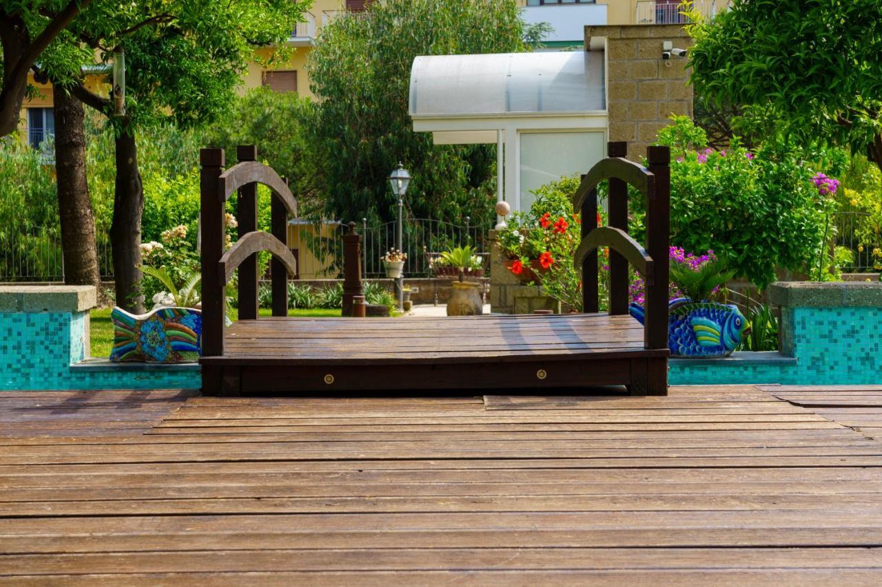 Villa Manning Relais Соренто Екстериор снимка